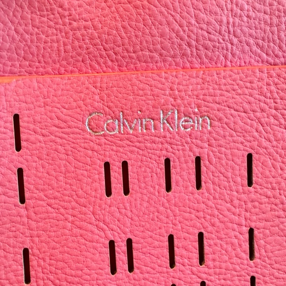 Calvin Klein Orange-Red Bucket Bag - Picture 4 of 6